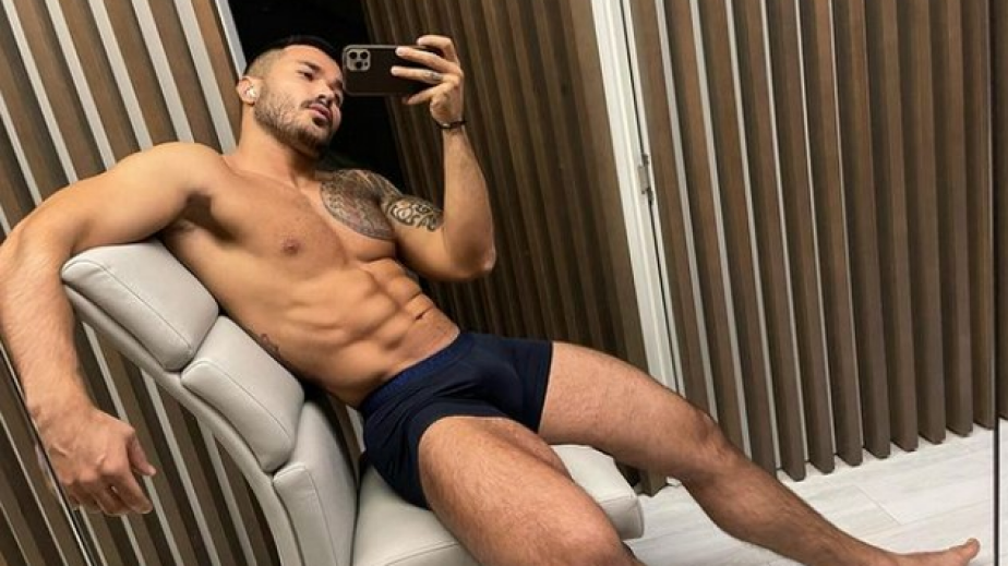 d9c4593a3938aa96df8d582b8defe1cdf5bf916b